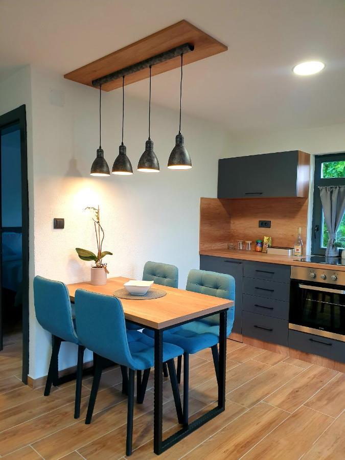 Guesthouse Jelena Вишеград Экстерьер фото